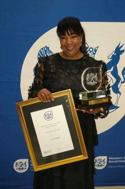 Goulooze wins provincial award
