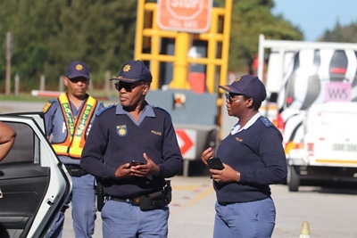 Hundreds nabbed in cross-border operation between 4 provinces