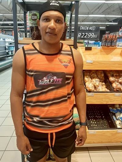 Baartman bult spiere op groot verhoog