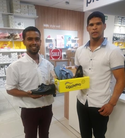 Vier vermeende diewe vasgetrek by Checkers-winkelkompleks