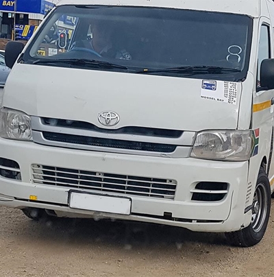Taxi vertoon fiktiewe lisensieskyf