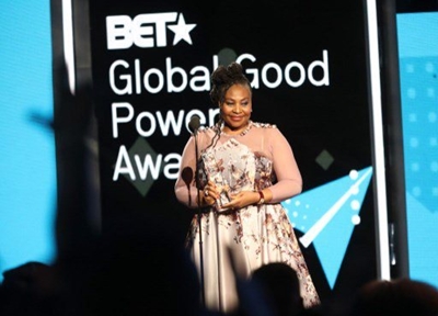 Yvonne Chaka Chaka honoured by wall painting