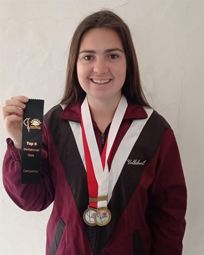 HVS-swemmers palm medaljes in
