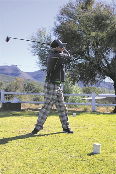 Golfers play for meaty prizes