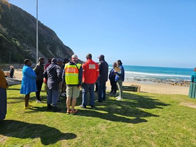 Search for 2 boys at Vic Bay continues