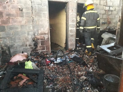 Huis in Rosebank afgebrand