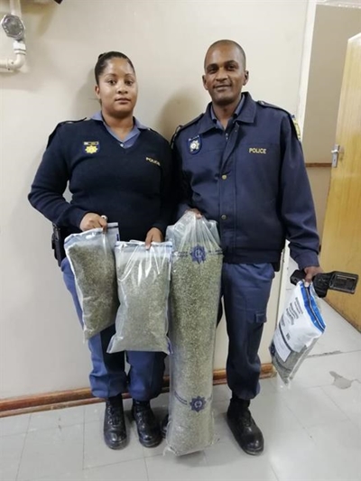Dagga bestem vir Oudtshoorn gevind
