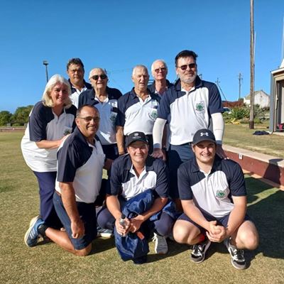 Witsanders rol die balle
