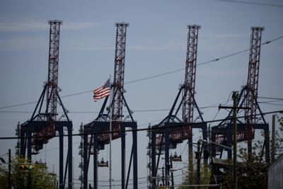 Asia markets stutter on stimulus struggles, China-US tensions