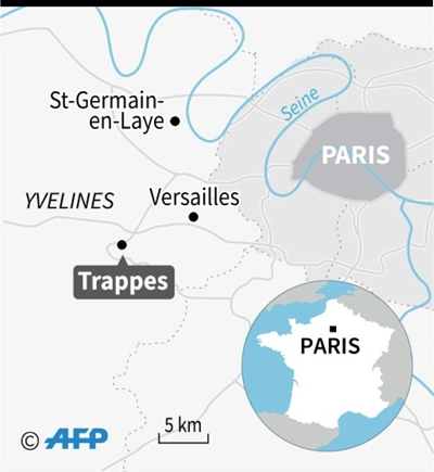 Two killed in knife attack near Paris