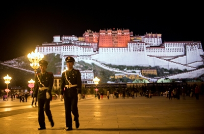 US ambassador makes rare visit to Tibet