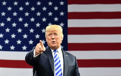 Trump's options narrowing as investigations close in