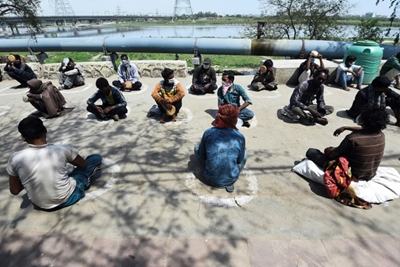 India reels from migrant worker coronavirus exodus