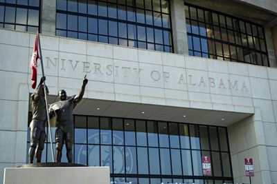 University of Alabama sees 1,000 virus cases since reopening