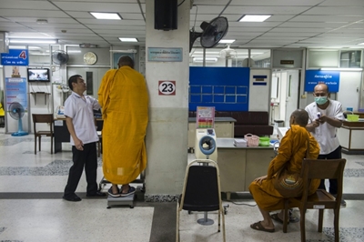 Eat, pray, exercise: Thailand's monks battle weight problems