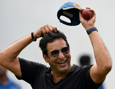 Wasim Akram says England 'owe' Pakistan for cricket tour