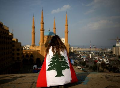 In rudderless Lebanon, revolutionaries drift apart