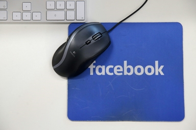 Facebook will expand climate hub in battle against misinformation