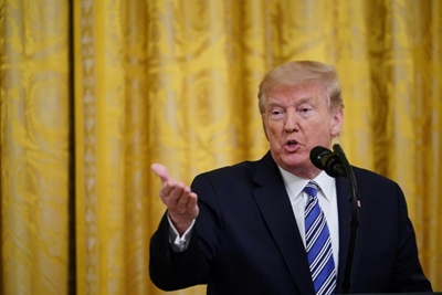 Trump expected to order US meat plants to stay open amid food supply fears