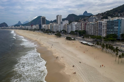 Rio scraps beach app reservation idea