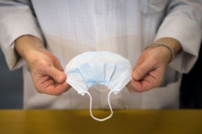 2,000 surgical masks stolen from French hospital