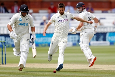 New Zealand set England 273 to win first Test after Taylor charge 