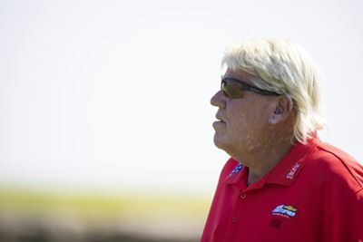 Daly reveals bladder cancer diagnosis, seeks 'miracle'