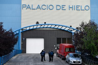Spanish soldiers find bodies in retirement homes