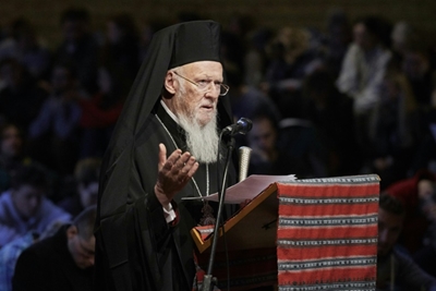 Orthodox bishops await historic decision on Ukraine church