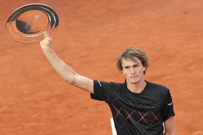 Zverev main threat to Nadal, bids to end Germany's 81-year French Open drought