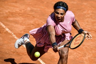Serena to play first French Open night match as Federer returns