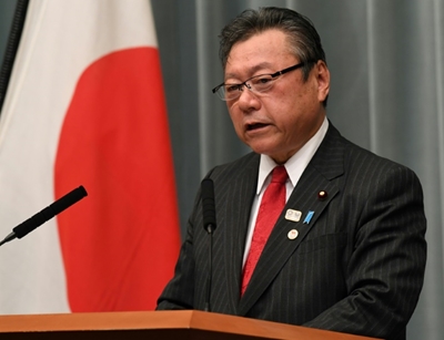 Japan minister sorry for ill Olympic swimmer gaffe