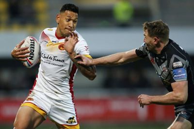 Folau's 'personal choice' not to take knee, says Dragons coach