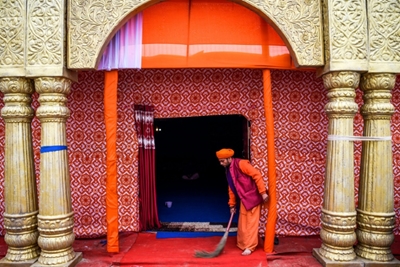 Hindus gather in India for world's largest festival