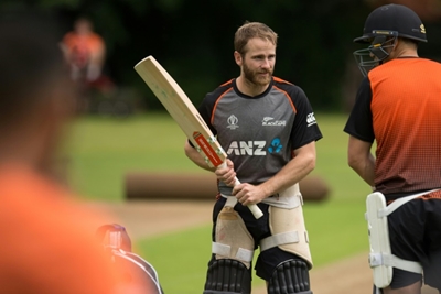 New Zealand win toss and bowl in South Africa World Cup match