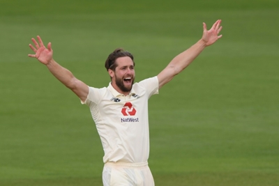England look to burst out of the bubble with Australia flourish