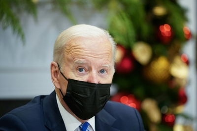Biden warns of 'winter of death' for unvaccinated as Omicron spreads
