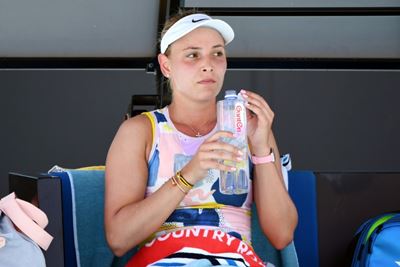 Tennis returns as service resumes at Palermo WTA