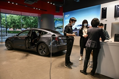 Tesla reports surprise Q1 profit despite COVID-19 uncertainty