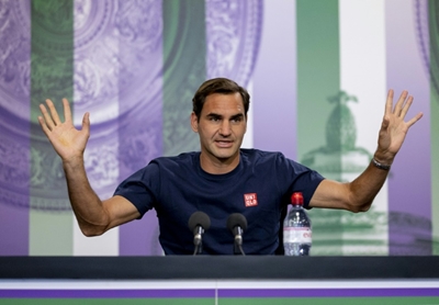 Federer and Serena primed for Wimbledon openers on Super Tuesday
