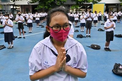 Thailand schools reopen with strict hygiene rules
