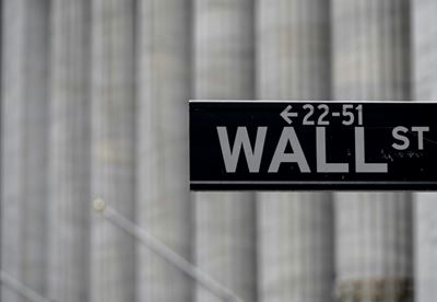 Nasdaq sees strong rebound at Wall Street close