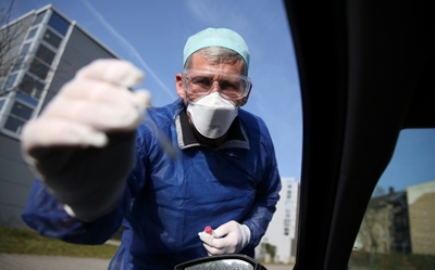 Germany bets on S. Korean model in virus fightback