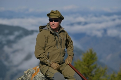 Putin puts on birthday show gathering mushrooms