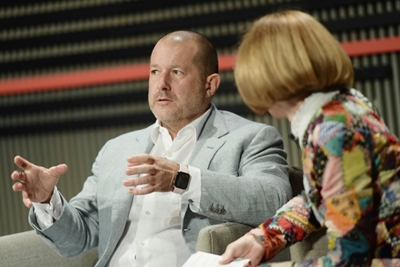 Airbnb partners with ex-Apple design star Jony Ive