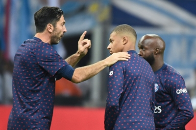 Tuchel shows a different side as dropped Mbappe plays role of super sub