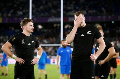 All Black Christmas? New Zealand fume at festive quarantine