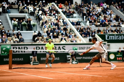 Relieved Nadal drawn to meet Federer in Wimbledon semis