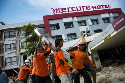 Last-ditch search for survivors as Indonesia disaster toll tops 1,500