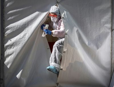 Russia sees record rise as virus cases surge past 130,000